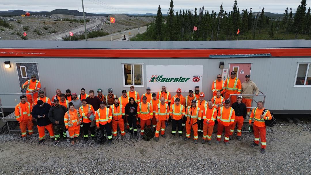 L. Fournier et Fils and Tawich Construction Inc. Team